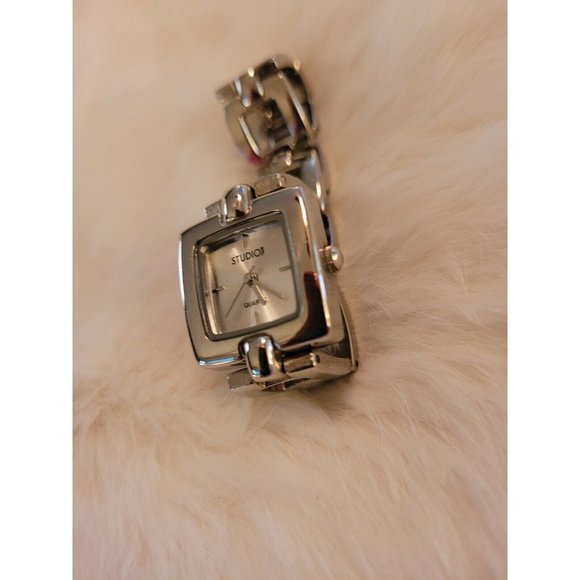 Womens Studio Square Link Watch Quartz Silver Tone Metal Geometric 8951 - Picture 2 of 7